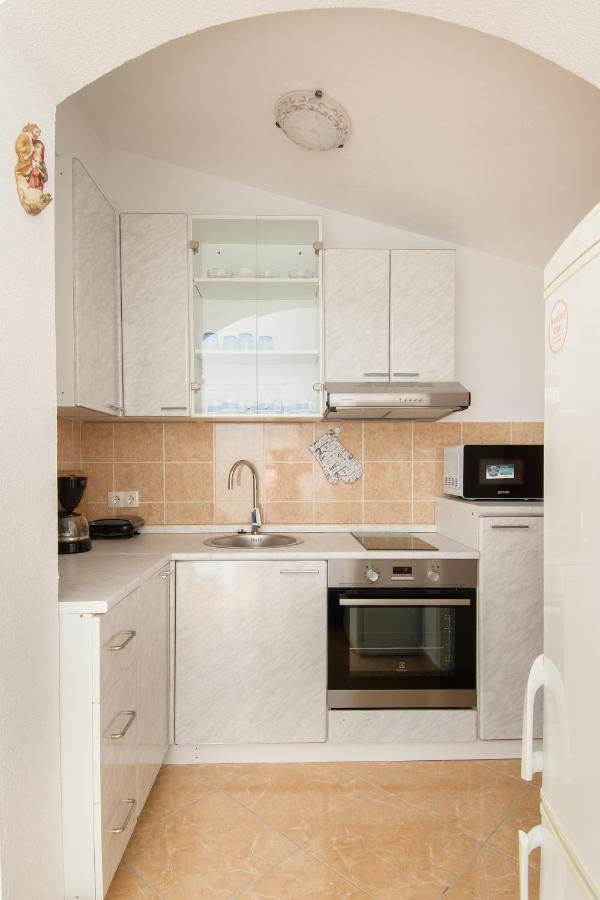Flora Apartment Rosini